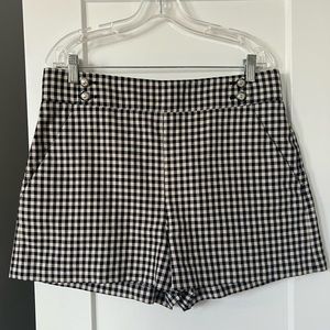 Veronica beard thick linen shorts black and white houndstooth type pattern